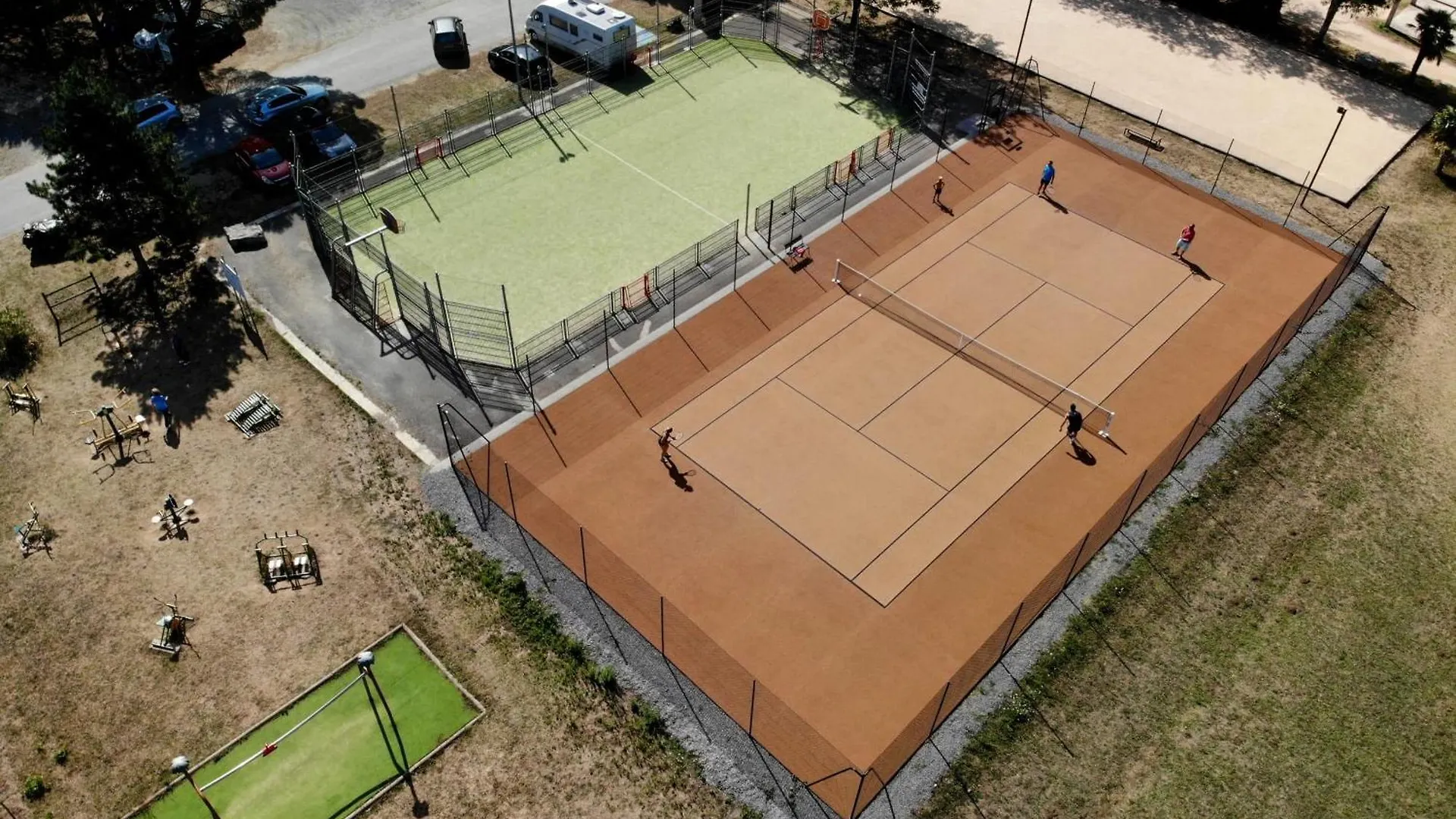 Camping La Grand'Terre 4 Etoiles - Linge De Maison Inclus - Clim - Tv - Plancha - Lave-Vaisselle - 4 Personnes 2 Chambres Ruoms Francia